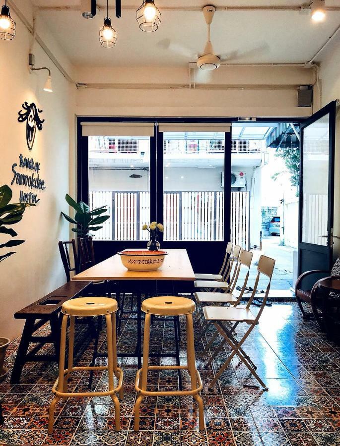 Bangkok Sanookdee Hostel (Adults Only) Exterior photo